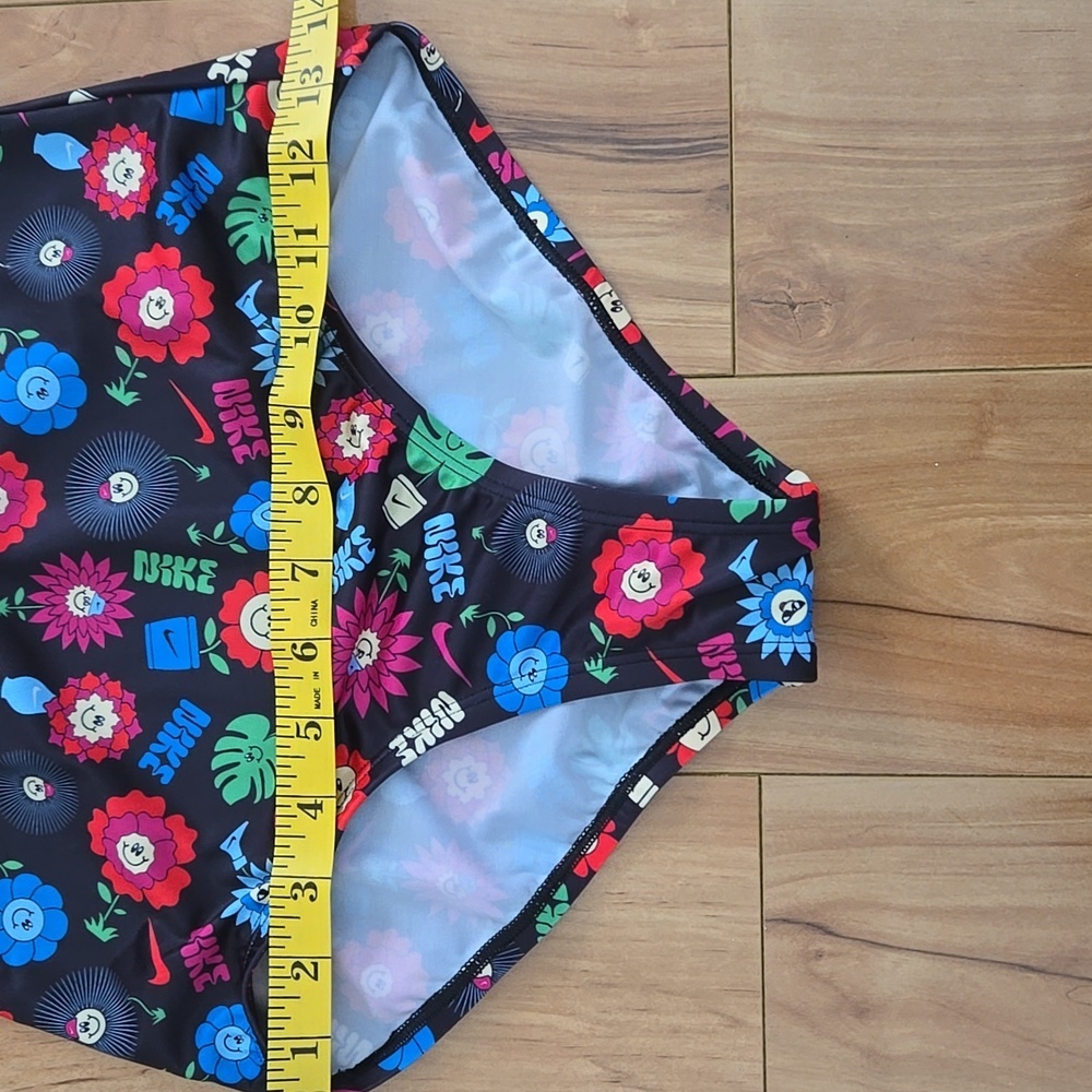 Nike Swim Garden Party Big Kids size LARGE - Picture 7 of 12